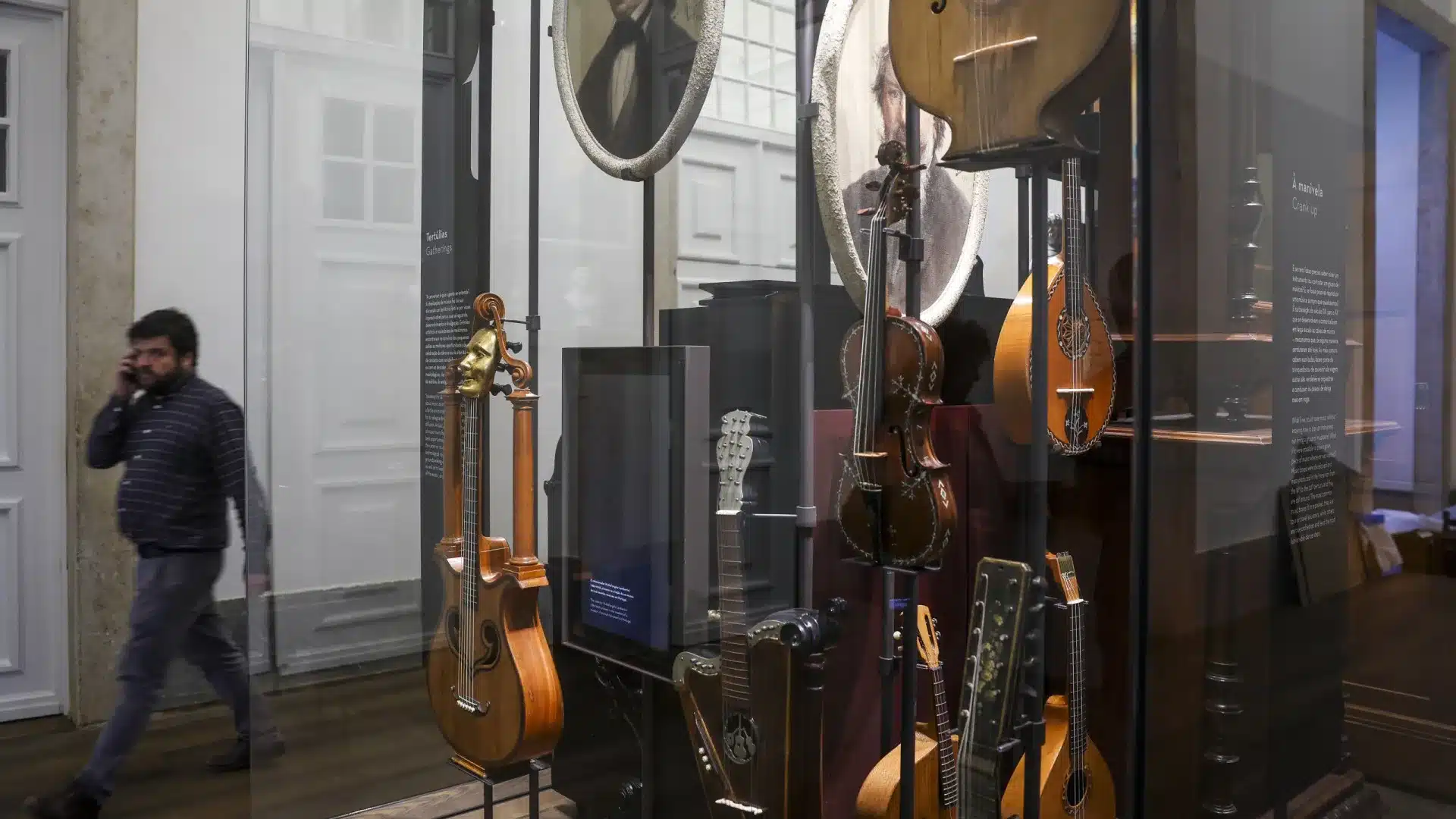 Le Musée de la Musique donne la voix au Palais de Mafra et vie aux instruments.