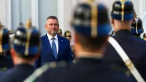 Le président slovaque loue le soutien militaire du Portugal en Europe de l'Est.
