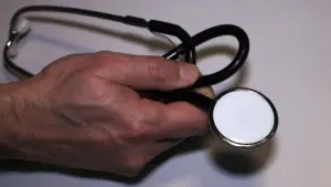 Le régulateur de la santé a reçu près de 43 000 plaintes jusqu'en juin.