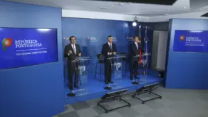 Le soutien au déplacement et les heures supplémentaires des enseignants seront payés cette année.