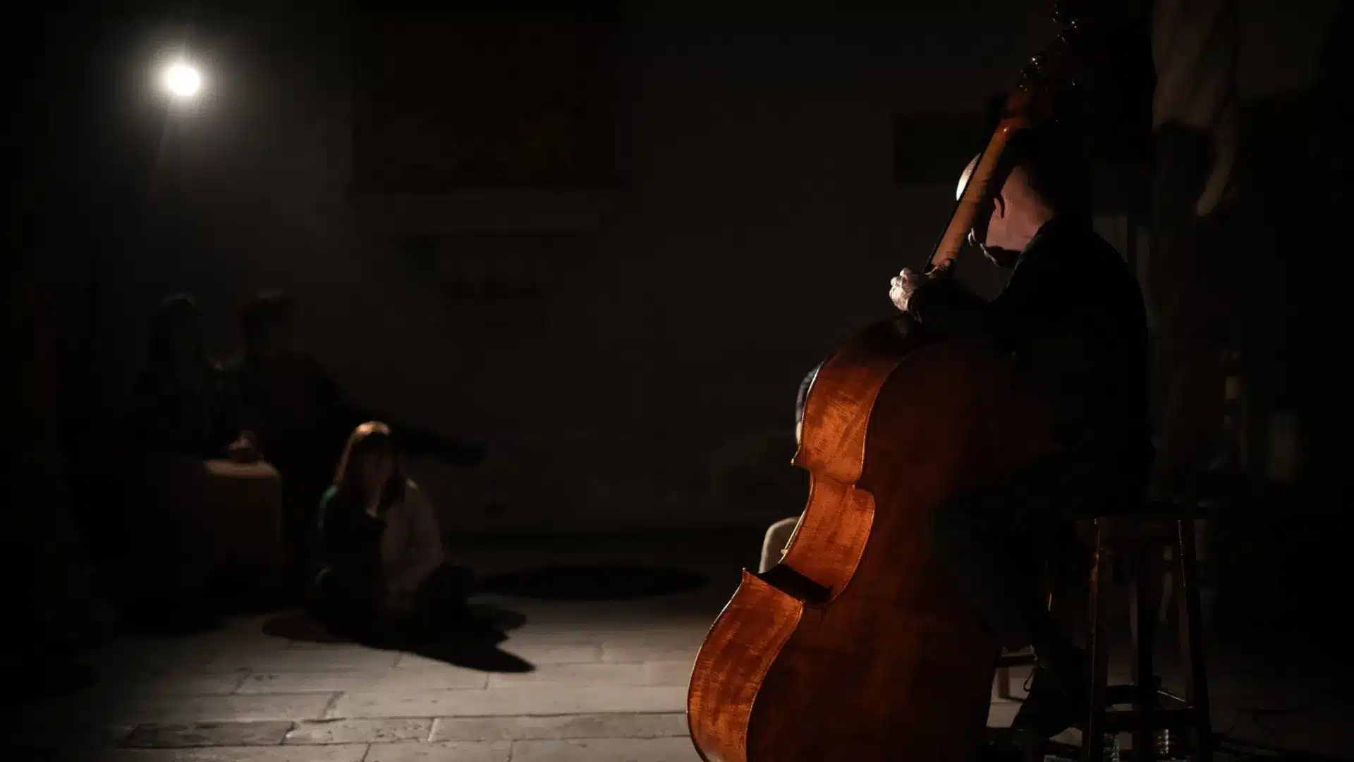 Le Space Festival a apporté de la musique expérimentale et improvisée à six municipalités.