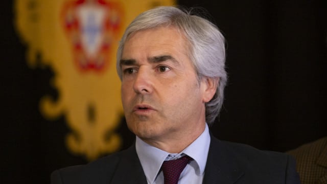 Les Black Hawk sont "la décision la plus rationnelle", défend Melo. "Ils sont d'usage double"