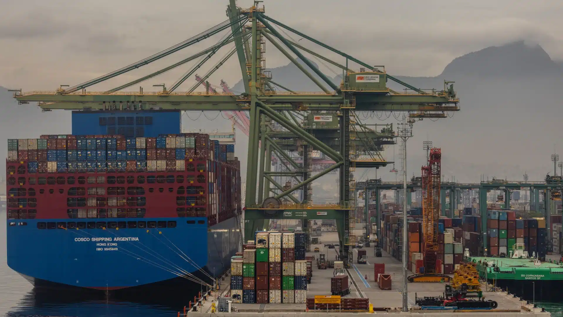 Les exportations augmentent de 1,9% et les importations de 6,5% jusqu'en septembre.