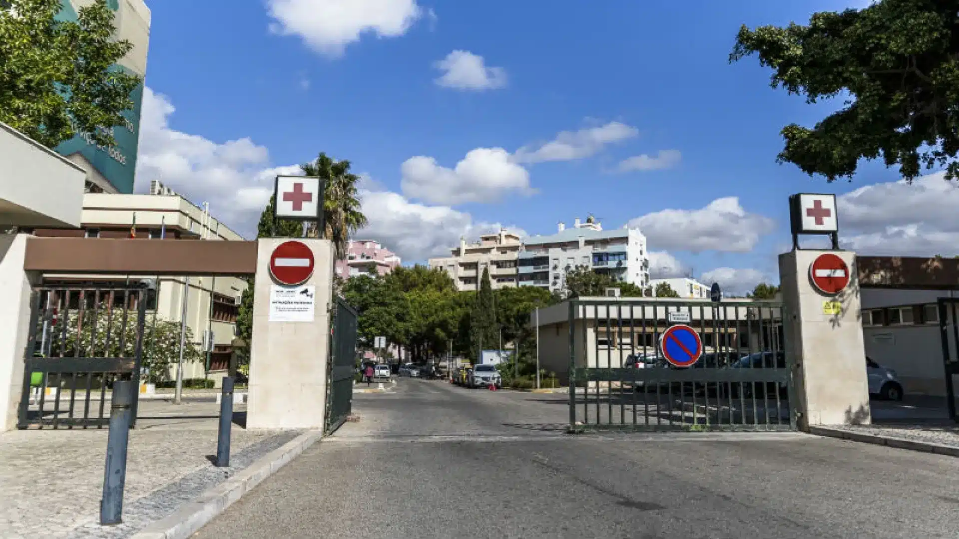 L'hôpital de Faro a reçu six blessés après un phénomène de vent à Albufeira.