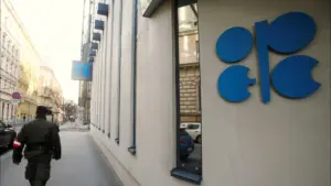 L'OPEP+ annonce une augmentation de la production de pétrole en décembre (137 000 barils)