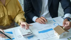 Mais 30 euros ! L'évaluation bancaire bondit de 17,7 % en octobre.