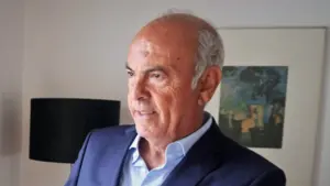 Menezes et les vélos. Mesure conservatoire ? "La piste cyclable sera supprimée"