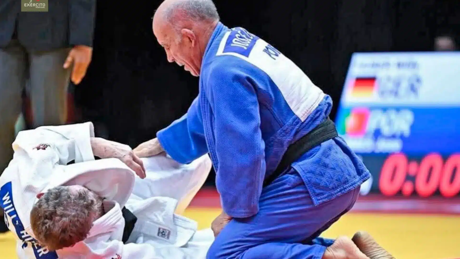 Mestre de judo de l'Académie militaire est quadruple champion. José Gomes a 71 ans.