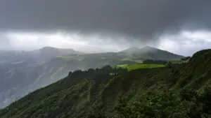 Nord de l'île de São Miguel avec activité sismique au cours des dernières 24 heures.