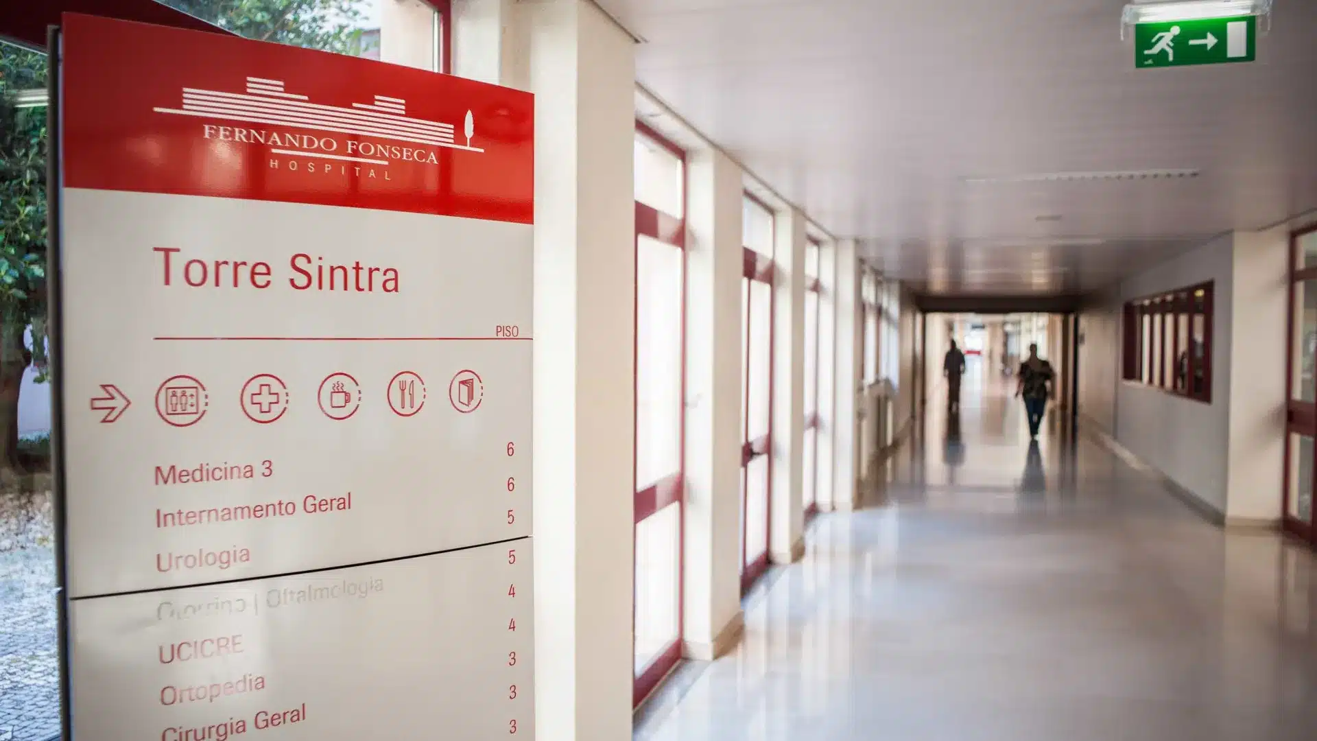 Patients urgents avec une attente de plus de 10 heures à Amadora-Sintra.