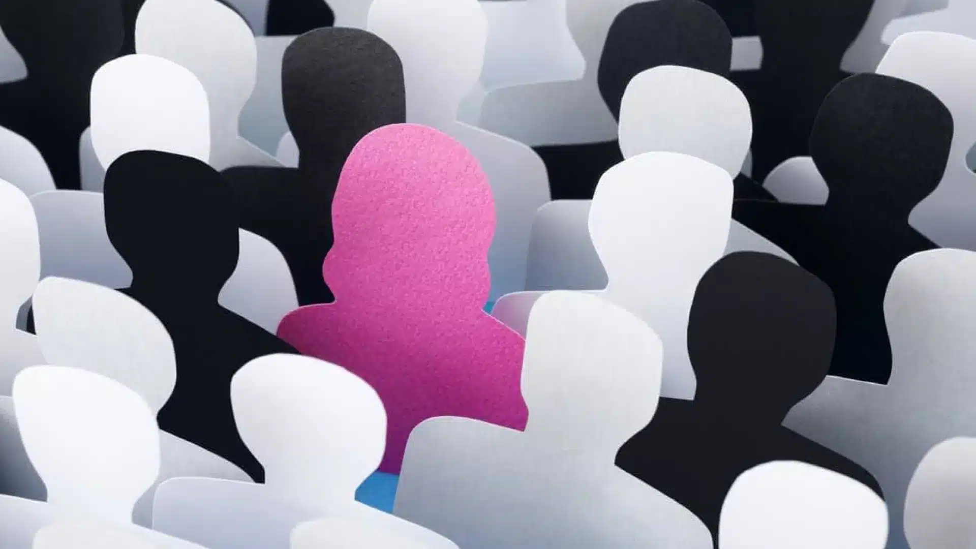 Plus de 24 000 personnes ont signé une initiative pour criminaliser la discrimination.