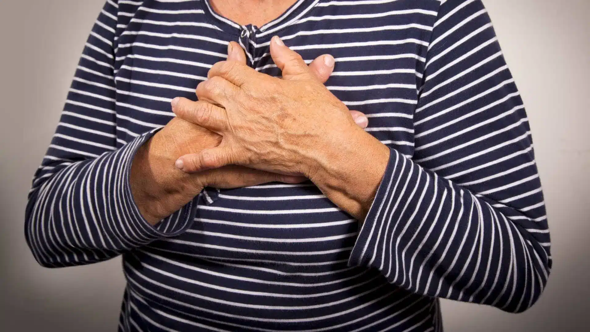 Plus de 50 femmes âgées victimes de violence domestique envoyées dans une maison d'accueil.