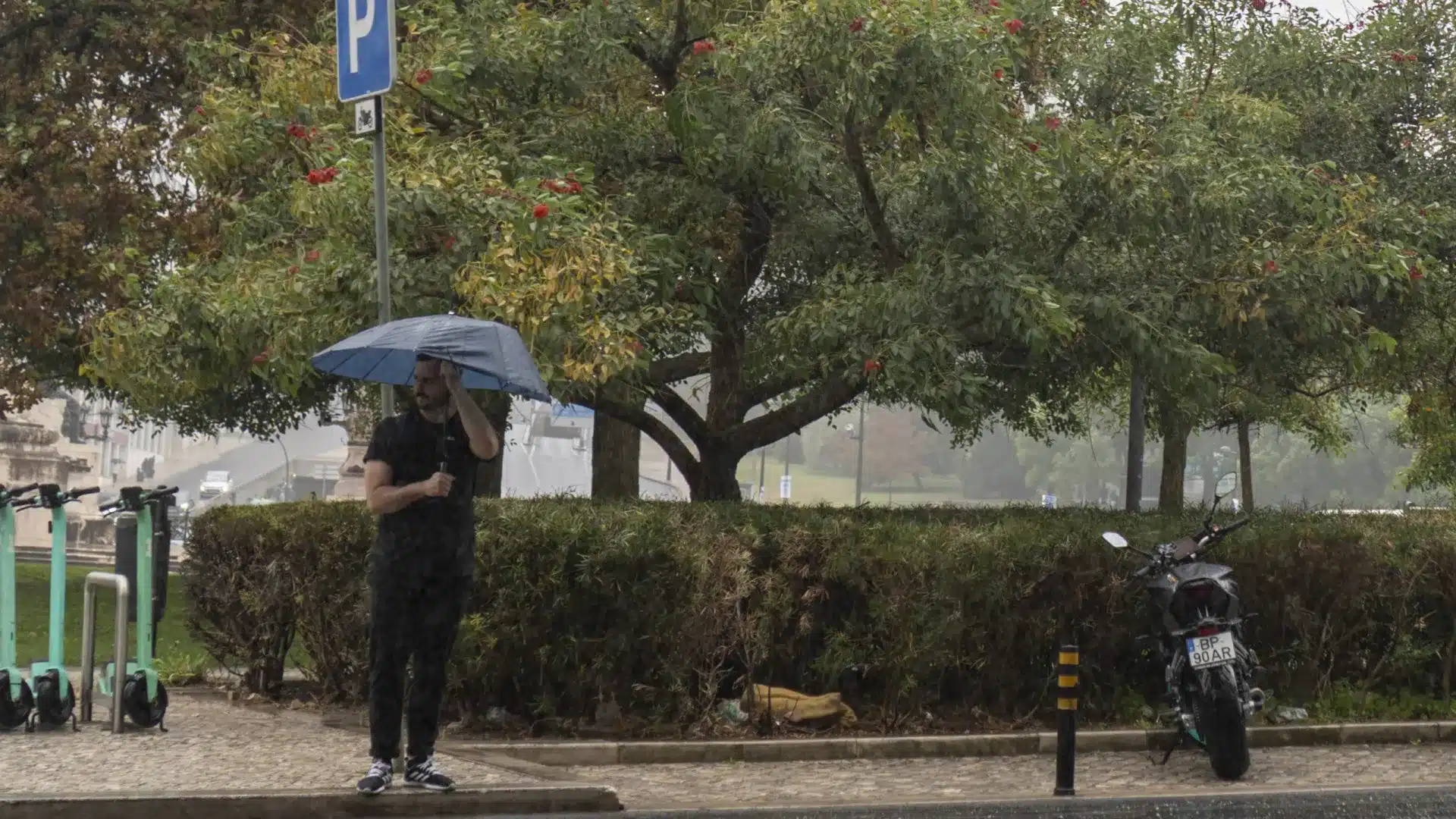 Préparez-vous, la pluie est de retour ! Mais les nuits vont rester fraîches.