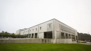 Propriétaire d'un foyer à Maia accusé d'escroquerie dit que les personnes âgées "avaient conscience".