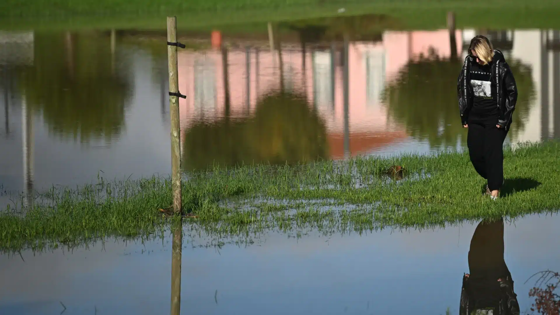 Sept districts en alerte jaune en raison de fortes pluies et d'orages. À quoi s'attendre ?