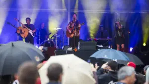 Silence 4 inaugure une "installation sensorielle" à Lisbonne pour les 30 ans du groupe.