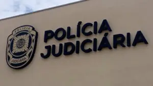 Trois hommes arrêtés pour trafic de drogue et d'armes à Tavira