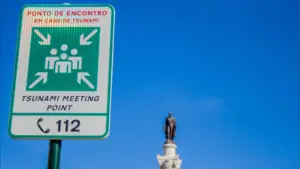 Tsunami au Portugal ? "Je ne peux pas dire que le risque est faible. La dangerosité est"