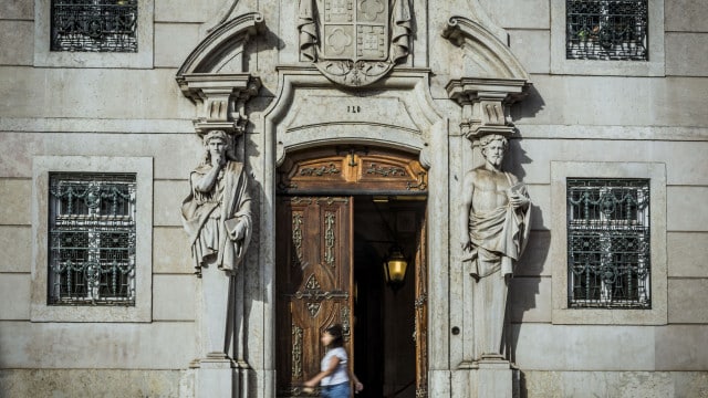 Un premier ministre "ne peut pas être écouté sans l'autorisation de la Cour Suprême".