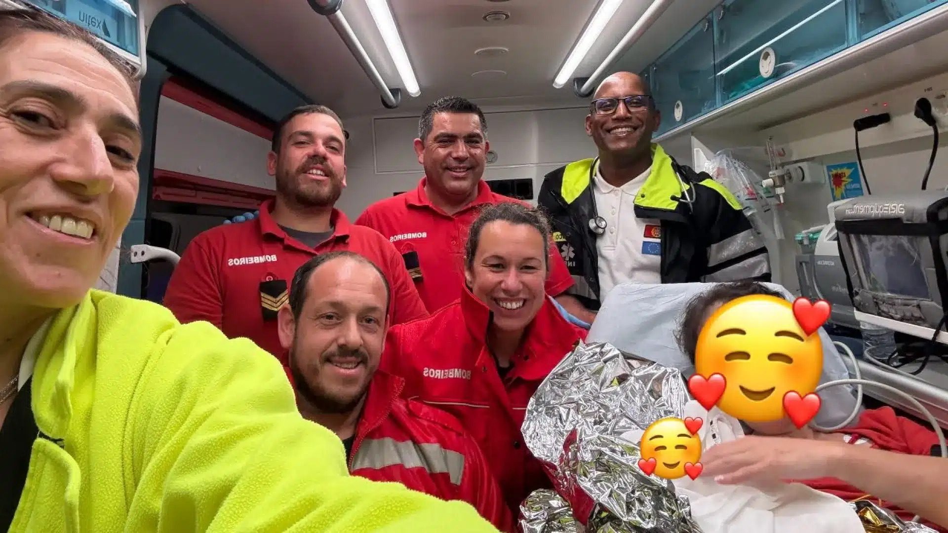 Va à la maternité et est renvoyée chez elle. Après 2 heures, le bébé naît dans la voiture.