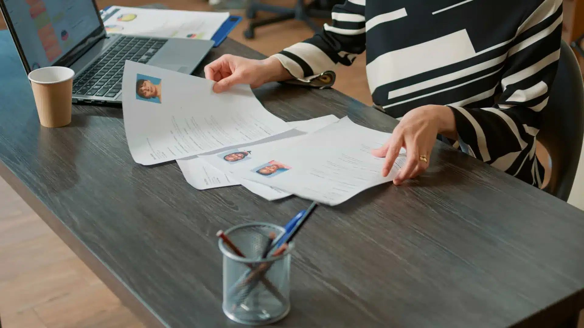 Vous cherchez un emploi ? Intelcia Portugal recrutera 700 personnes encore cette année.