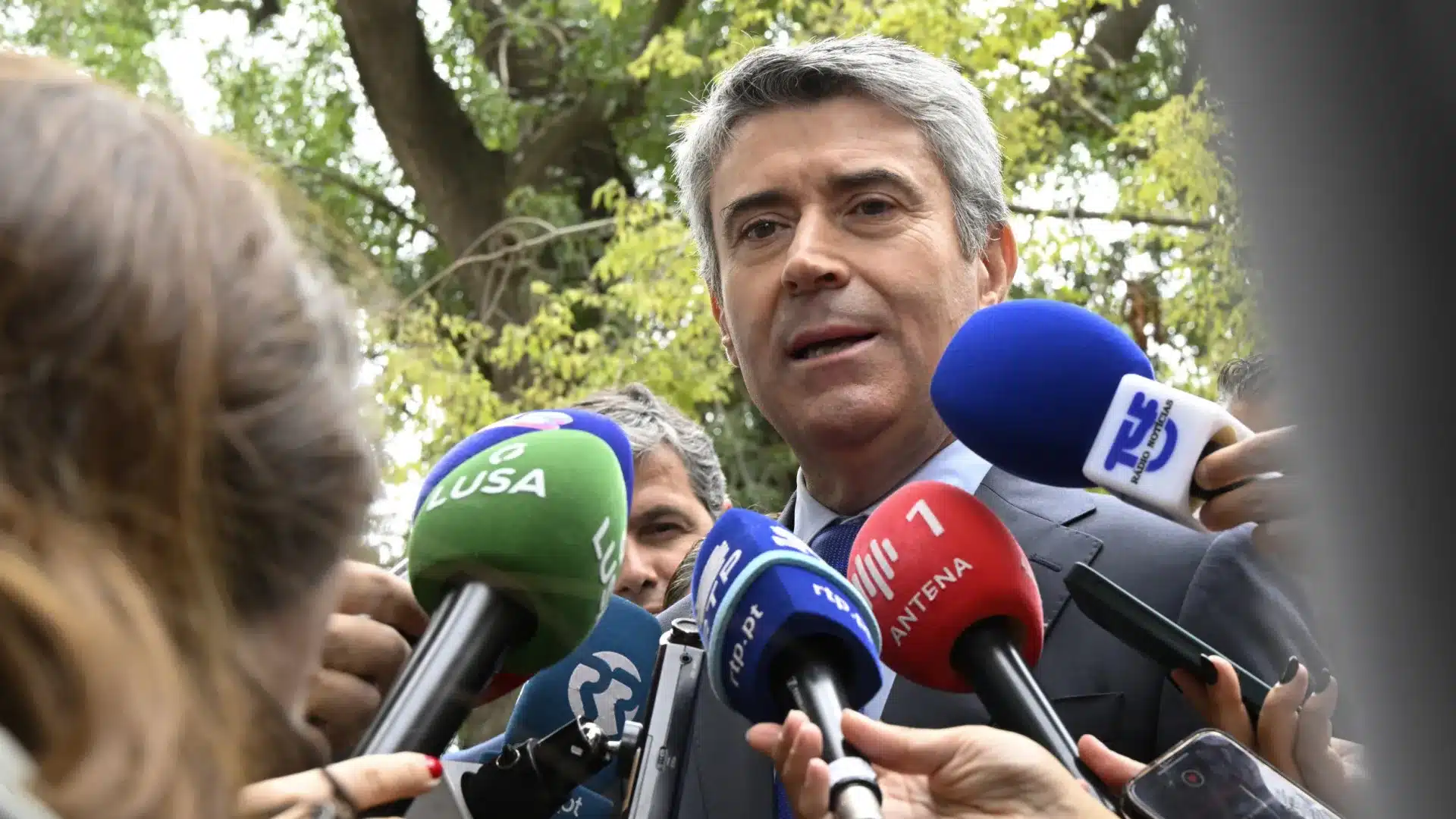 Aéroports ? Carneiro veut savoir si le gouvernement a un "plan de contingence"