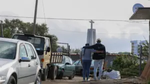 Almada. Sans domicile, une famille fait face à la menace de retrait des enfants