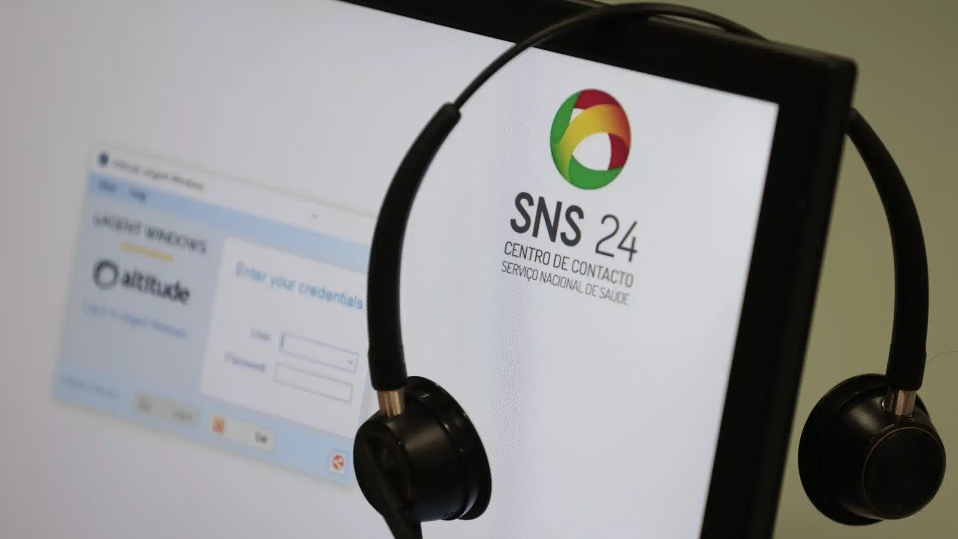 Appels vers SNS 24 ont augmenté de 17 % en décembre et atteignent déjà environ 307 000.