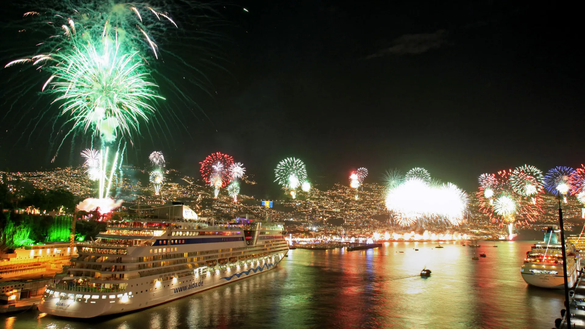 "Bonnes nouvelles" : Le feu d'artifice à Madère est maintenu à minuit.