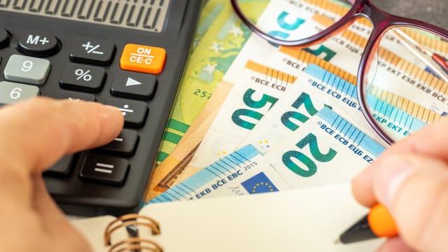 Quand pouvez-vous prendre votre retraite (avec ou sans pénalité) ? Ce simulateur vous répond