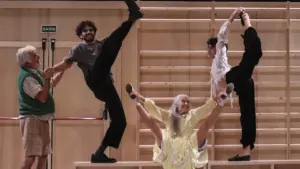 Création de Victor Hugo Pontes traverse plusieurs étapes de la vie sur scène