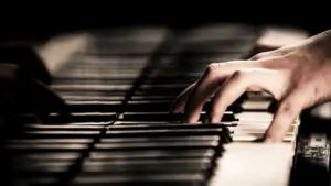 CriaSons défie les compositeurs à composer sur des "ouvrages majeurs" de la littérature.