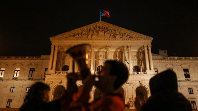 De Rossio à São Bento, les grévistes marchent contre le paquet de réformes du travail. Les photos