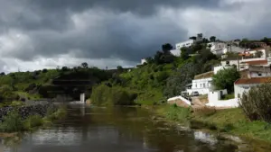 Décharges dans les barrages de Beliche et Odeleite ? Les autorités lancent un appel.