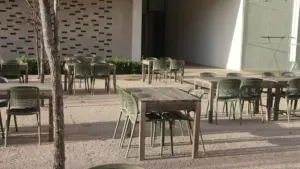 Des étudiants de tout le pays alertent sur la dégradation des résidences en raison de l'absence de travaux.