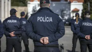 Deux ans et trois mois de prison pour avoir agressé des agents de la PSP à Pombal.