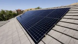 EDP Renováveis conclut la vente de 100 % du portefeuille solaire à Encavis en Italie.
