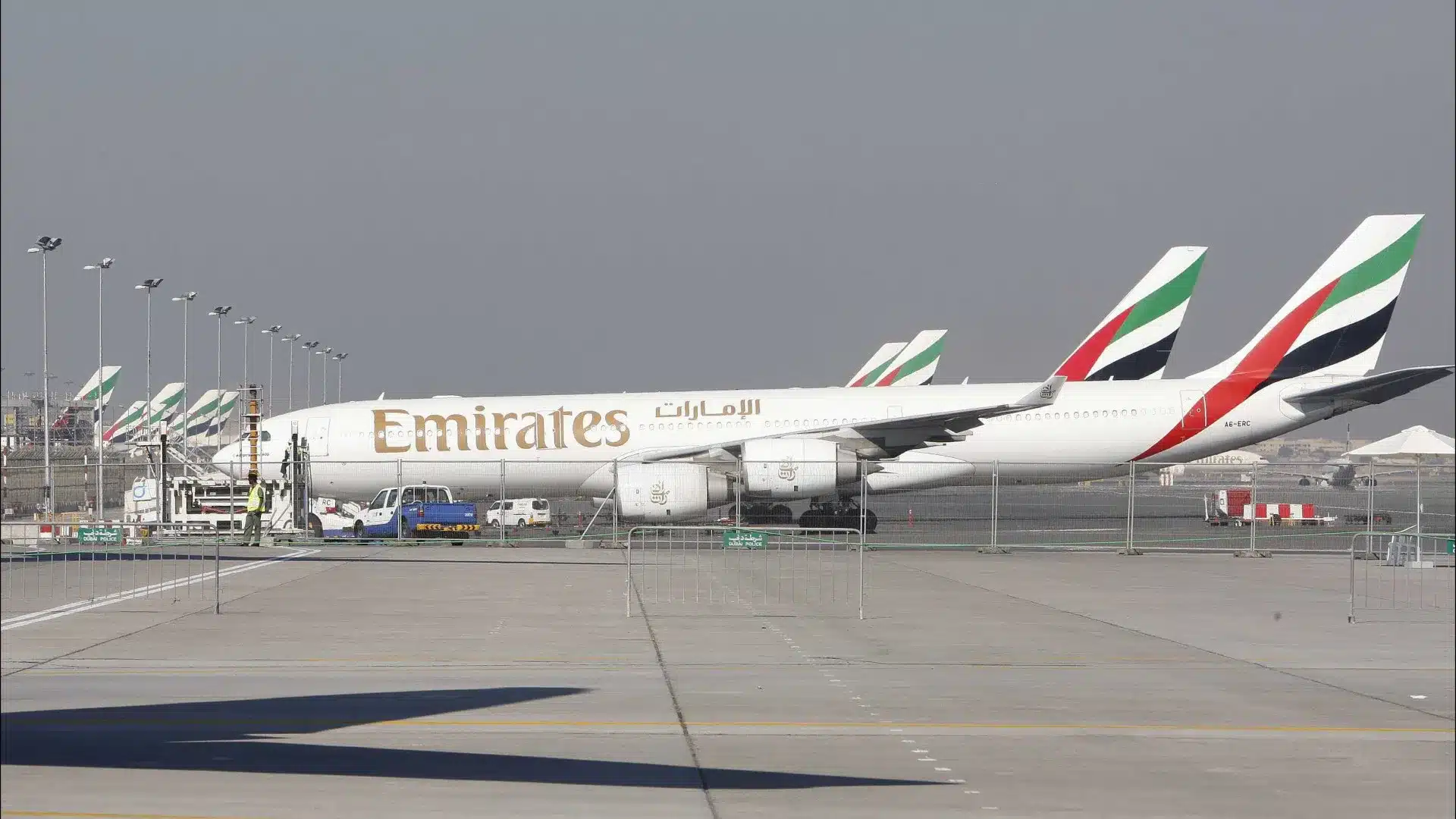 Emirates annule les vols entre Dubaï et Lisbonne demain en raison de la grève générale.