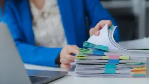 En cas de doute, participez à la grève ? C'est ce que le gouvernement veut changer dans le travail.