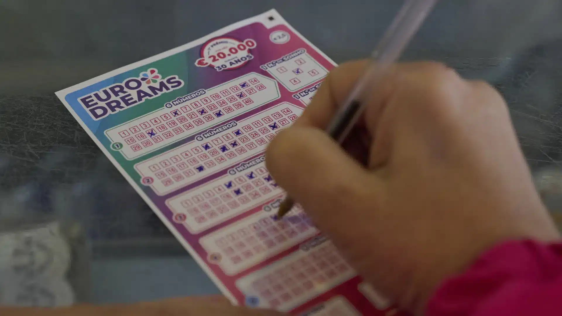 EuroDreams sans rêveurs. Il y a des prix de 351 euros en route vers le Portugal.