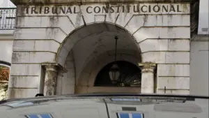 Investigations comme celle ciblant Montenegro ? On demande que le TC évalue la légalité.