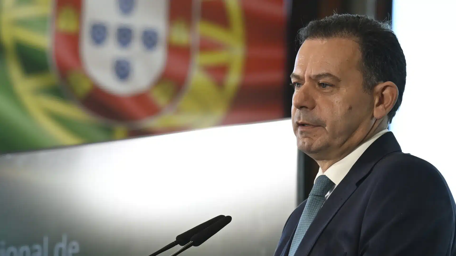 Je pense qu'il n'y a aucun candidat à Belém qui puisse être antisystème.