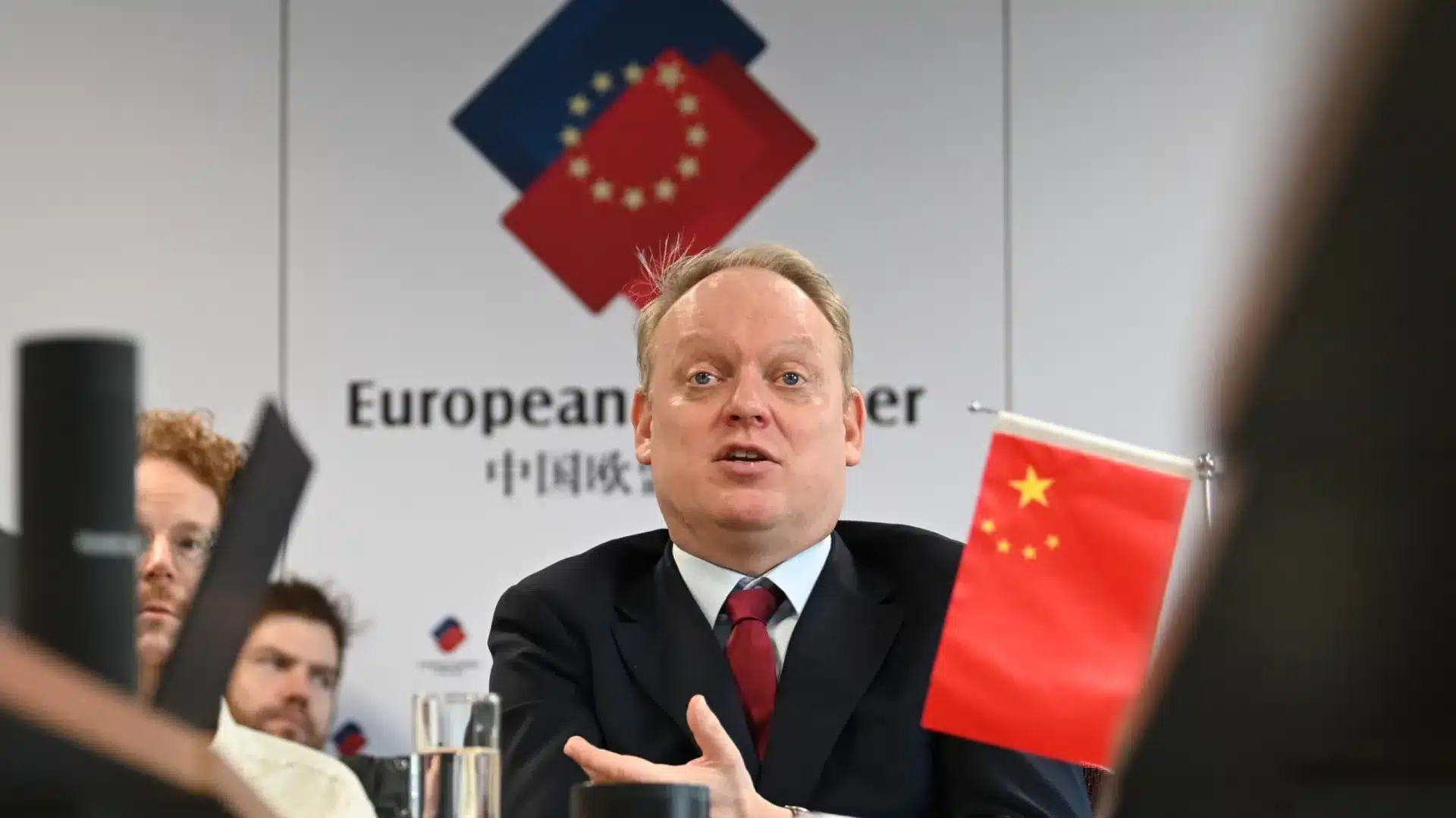 La Chine accusée de maintenir le yuan dévalué pour favoriser les exportations.