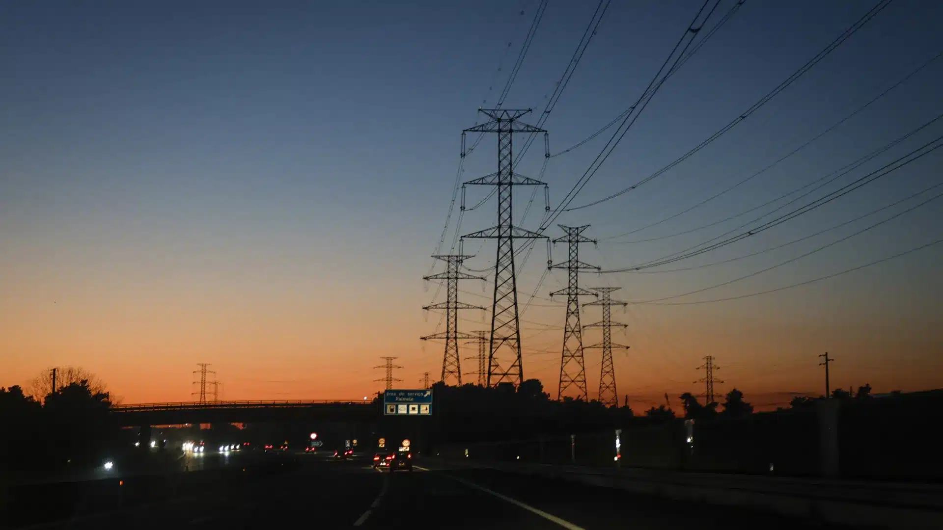 La consommation d'électricité augmente de 2,9 % et atteint un niveau historique jusqu'en novembre.