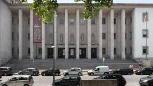 La Cour suspend la peine d'un septuagénaire condamné pour fraude.