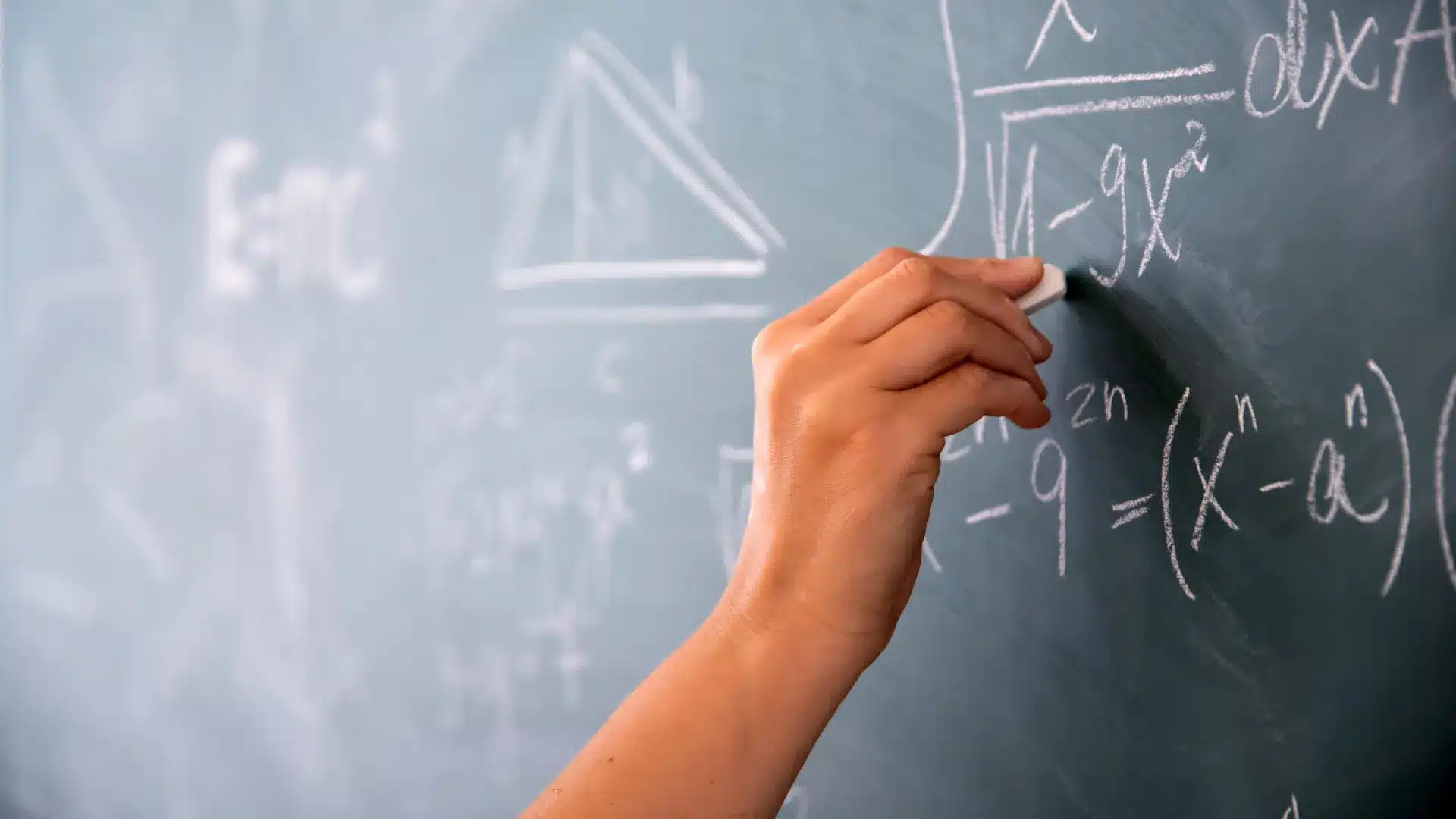 La FNE veut que le nouveau statut reconnaisse la "nature spécialisée" de l'enseignant.