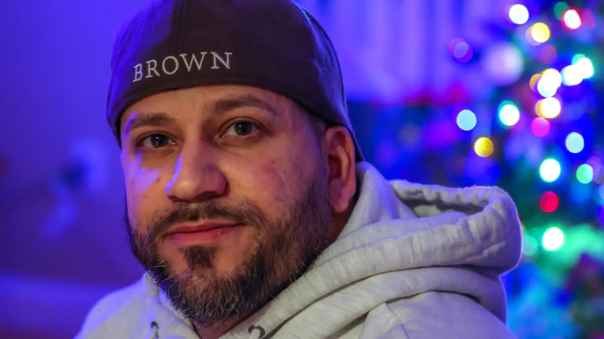 La garde a vu Cláudio Valente à Brown "des dizaines de fois" avant l'attaque.