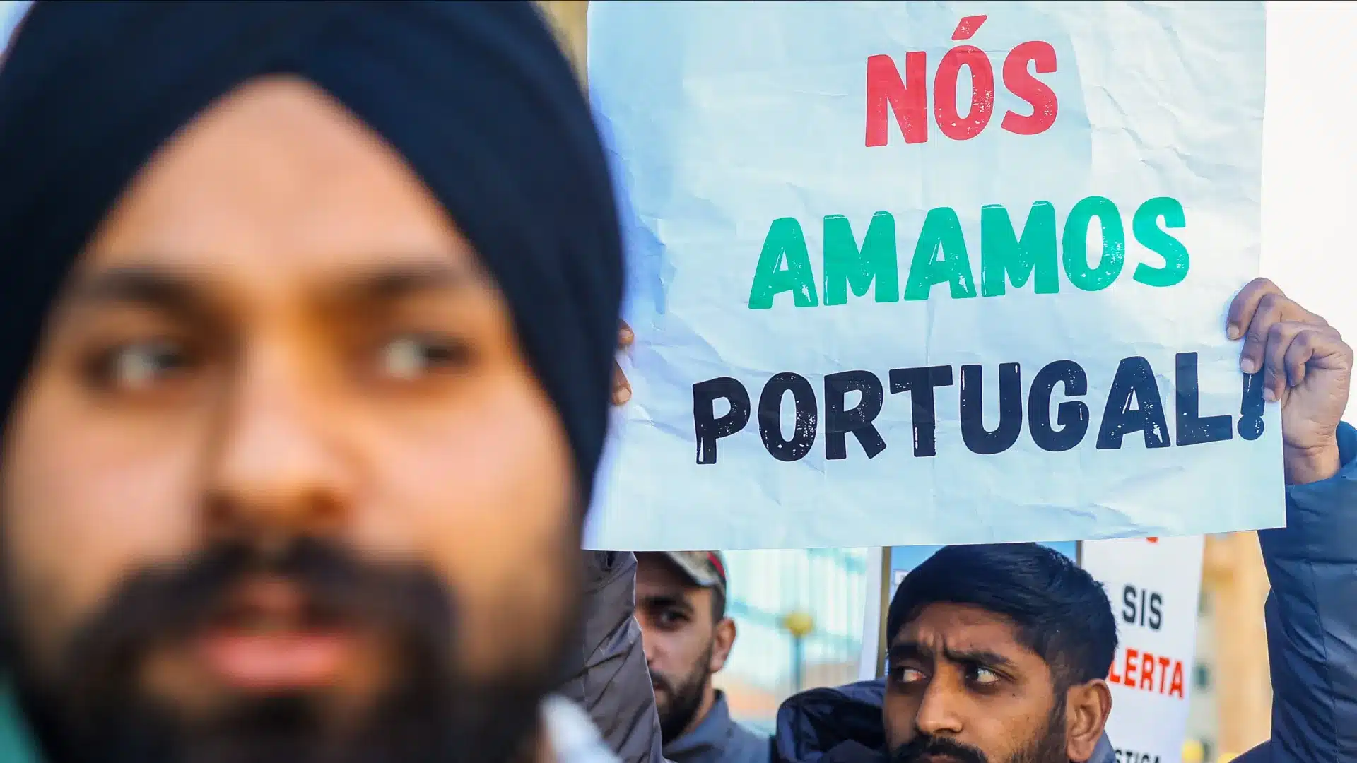 La main-d'œuvre immigrée est 9 ans plus jeune que la portugaise, selon une étude.