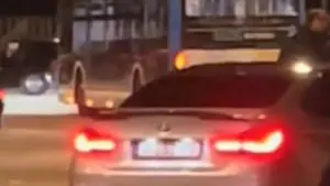 La PSP utilise une arme pour disperser la foule à Porto. Ils ont vu des courses illégales.