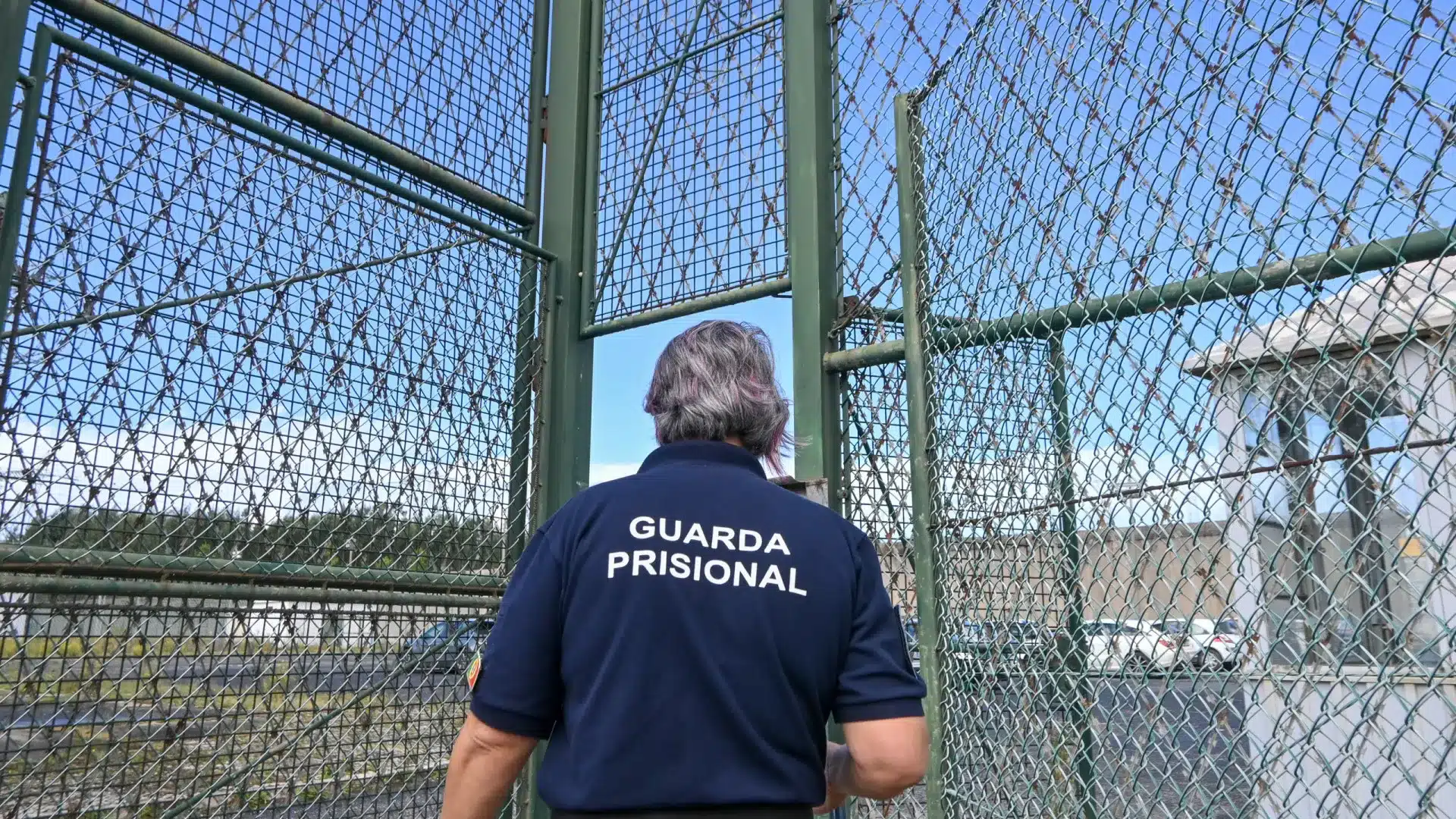 L'adhésion à la grève des gardiens de prison commencée aujourd'hui avoisine les 60 %.
